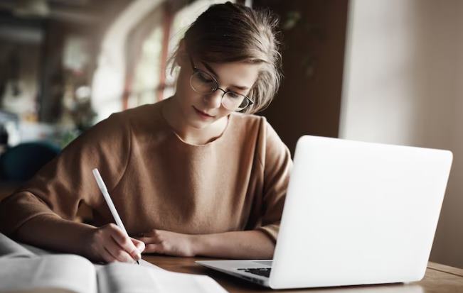 Bir Koç Yaşadığınız Konsantrasyon Eksikliğine Nasıl Yardımcı Olabilir?